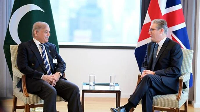 Shehbaz, Starmer agree to further strengthen Pakistan-UK ties
