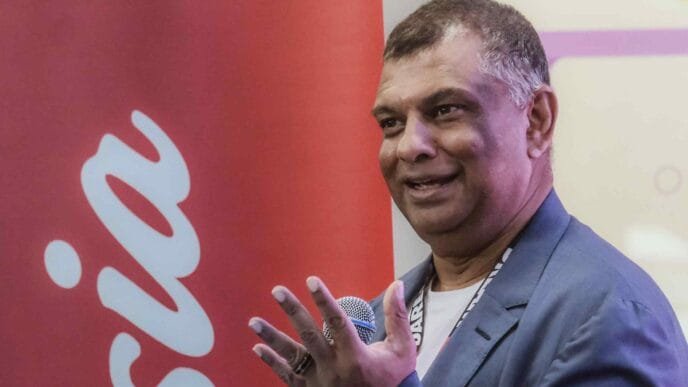 AirAsia eyes Africa, Europe, U.S. routes after major restructuring