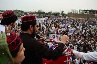 Federal government imposes ban on Pashtun Tahafuz Movement (PTM)