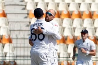 Jack Leach gives England early joy before Pakistan recovery