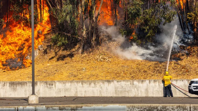 Oakland Hills fire in California damages 2 homes, sparks evacuations