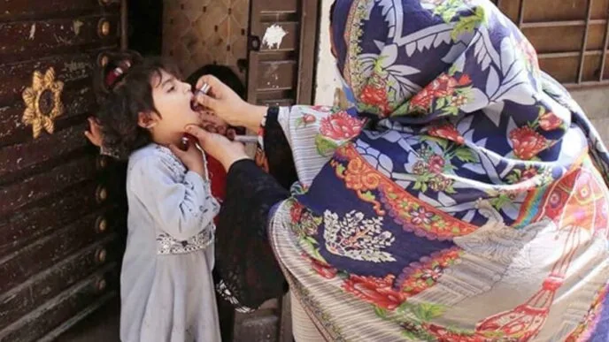 Shehbaz Sharif commits to eradicate polio across Pakistan