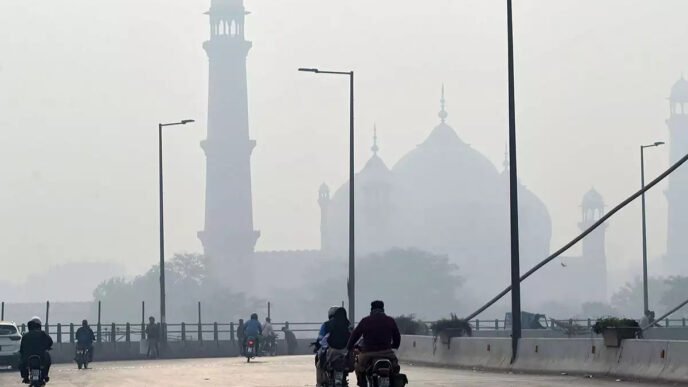 Lahore becomes world’s most polluted city again