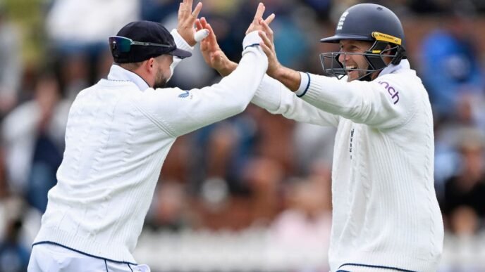 England clinch series win against New Zealand with 323-run victory in Wellington