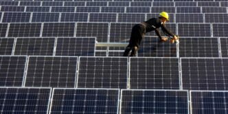 U.S. hikes tariffs on Chinese solar products