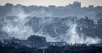 Ceasefire between Israel and Hamas delayed as strikes continue in Gaza; hostage release stalled