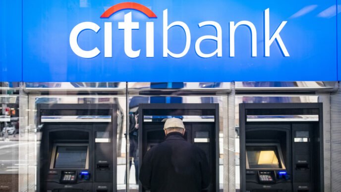 Citibank customers report fraud alerts and account access issues