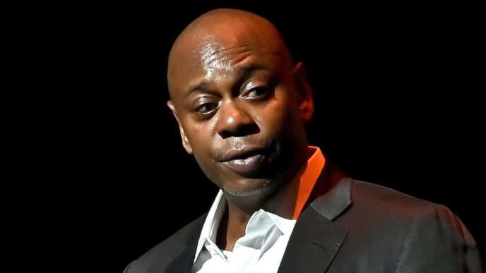 Dave Chappelle returns to host ‘SNL’ to kick off first show of 2025