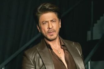 'I am turning 60 but damn, I look like 30,' Shah Rukh Khan