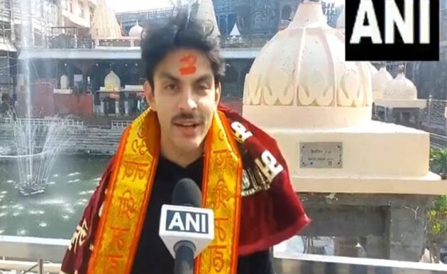 Veer Pahariya seeks blessings at Mahakaleshwar Temple ahead of 'Skyforce' release