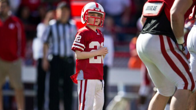 Young cancer patient who inspired millions with viral Nebraska football touchdown dies at 19