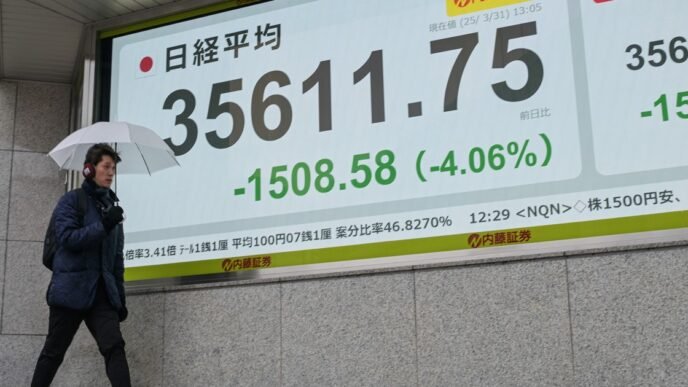Asian stocks tumble as U.S. tariffs fuel slowdown fears