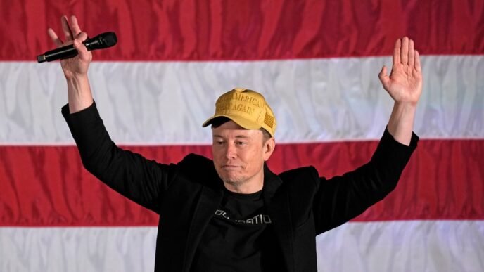 Elon Musk to travel to Wisconsin ahead of critical state Supreme Court election