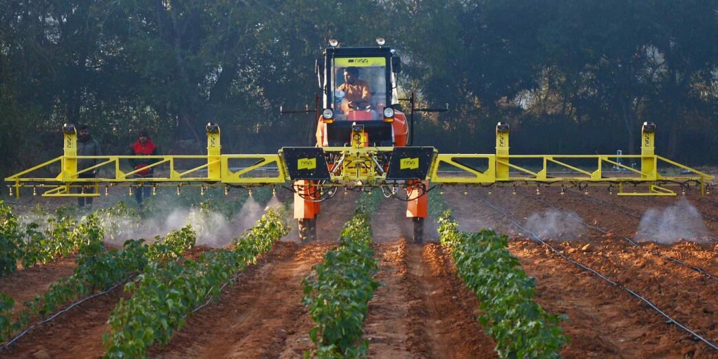 Indian agritech startups struggle to reach and convince farmers