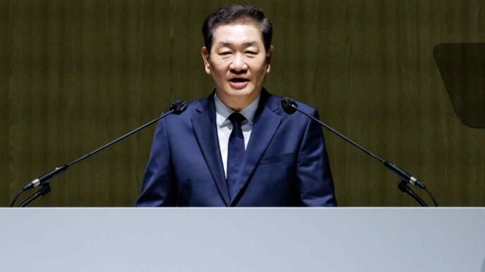 Samsung CEO Han Jong-hee dies of cardiac arrest