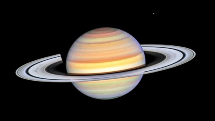 Saturn's rings will temporarily 'disappear' this weekend