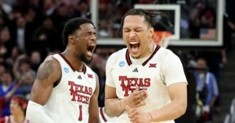 Texas Tech rallies to beat Arkansas 85-83 in OT to advance to Elite Eight