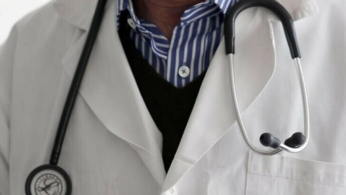 1061 Pakistani doctors to get residency in US