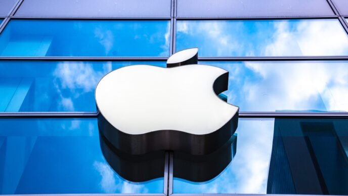 Apple’s 3-day loss in market cap swells to almost $640 billion