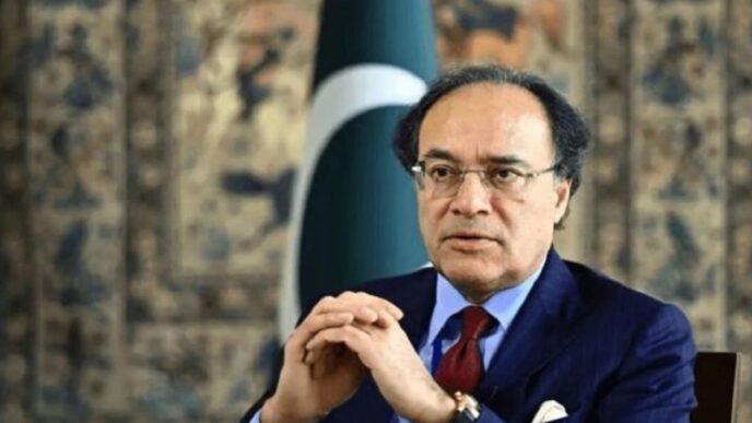 Aurangzeb showcases Pakistan’s economic reforms