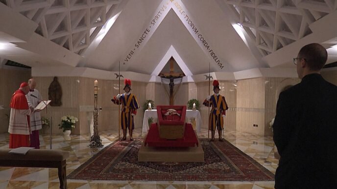 Body of Pope Francis displayed at the Vatican