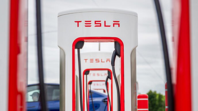Colorado man charged with alleged threats against Tesla owners and presidential cabinet