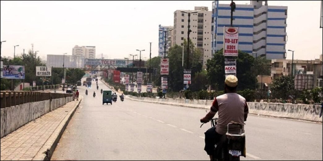 Dry and hot weather expected across most regions of Pakistan