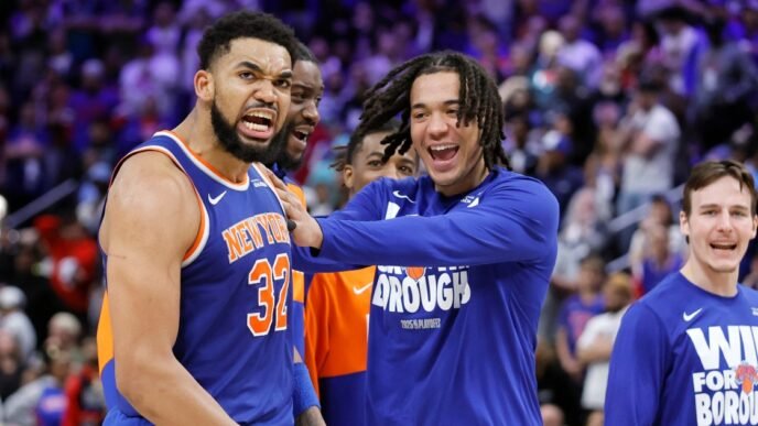 Foul should have gone against Knicks toward end of playoff win vs. Pistons, NBA says
