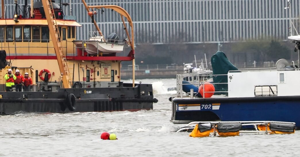 Helicopter tour company flights grounded after deadly crash in Hudson River