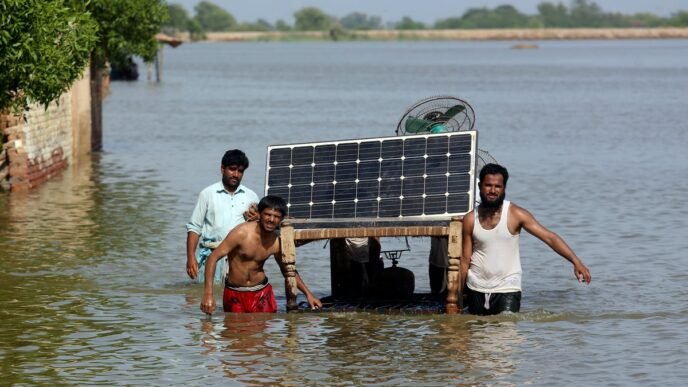 How Pakistan quietly became world’s biggest solar importer