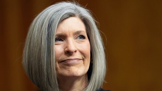 Iowa Sen. Joni Ernst gets her first Democratic challenger for 2026