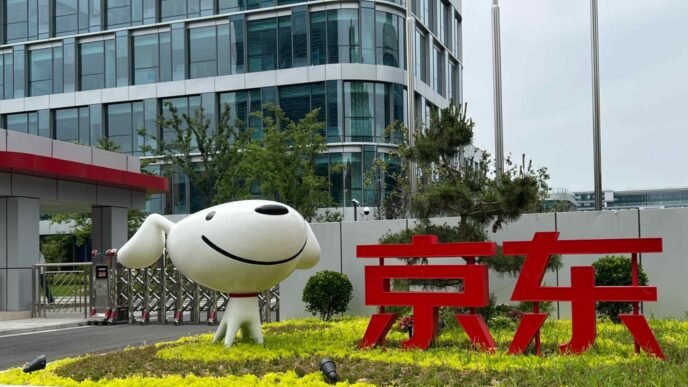 JD.com pledges $27bn to help tariff-hit Chinese exporters go local
