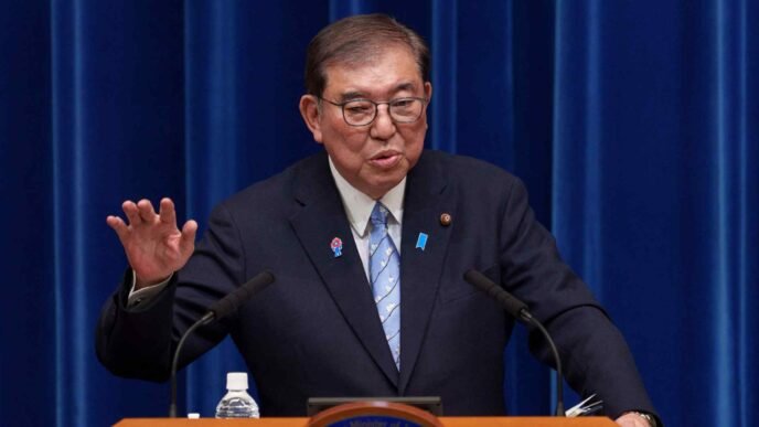 Japanese leader to visit Philippines, Vietnam in diplomatic push