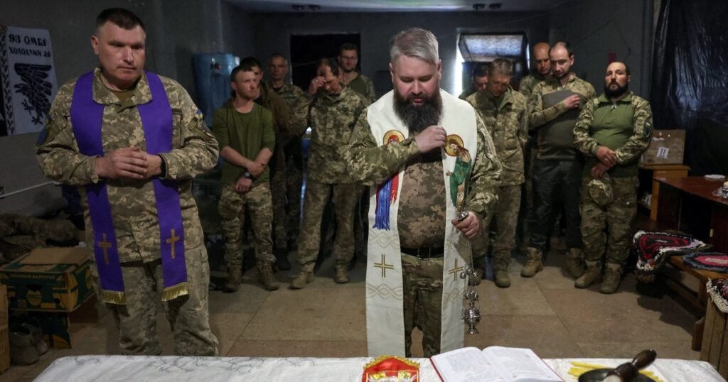 Kyiv and Moscow accuse each other of breaking Easter ceasefire