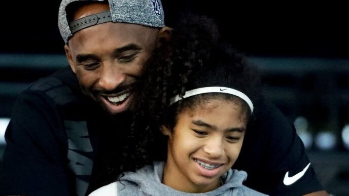 Luka Dončić donates $5,000 to help restore Kobe and Gianna Bryant mural in L.A.