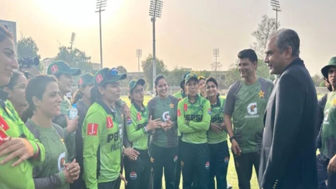 Mohsin Naqvi says Pakistan women's team won't travel to India for World Cup 2025
