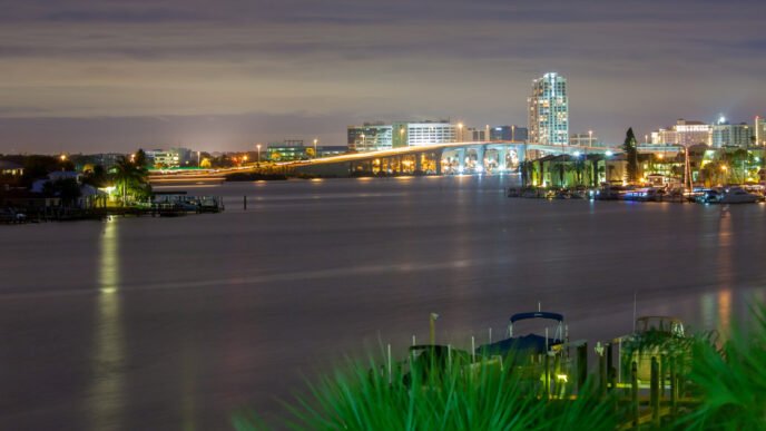 Multiple injuries reported after boat hits ferry in Florida
