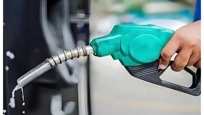 Petrol prices likely to drop in Pakistan