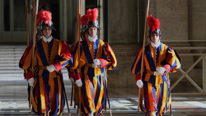 Pontiff's body to be transferred to St. Peter's Basilica