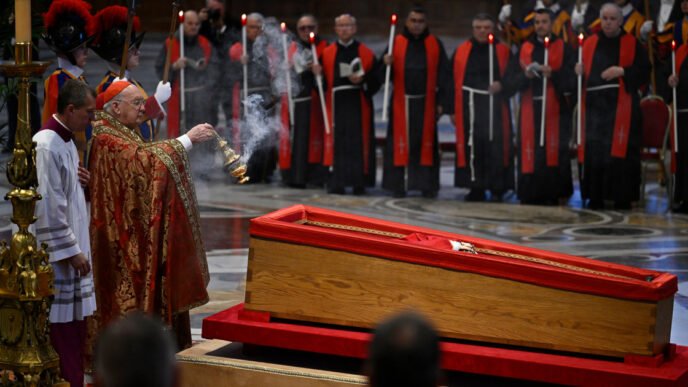 Pope Francis’ body transferred to St. Peter’s Basilica