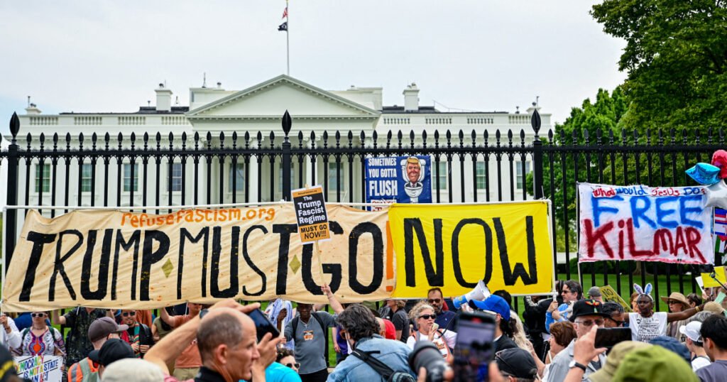 Protesters rally outside White House amid nationwide anti-Trump demonstrations