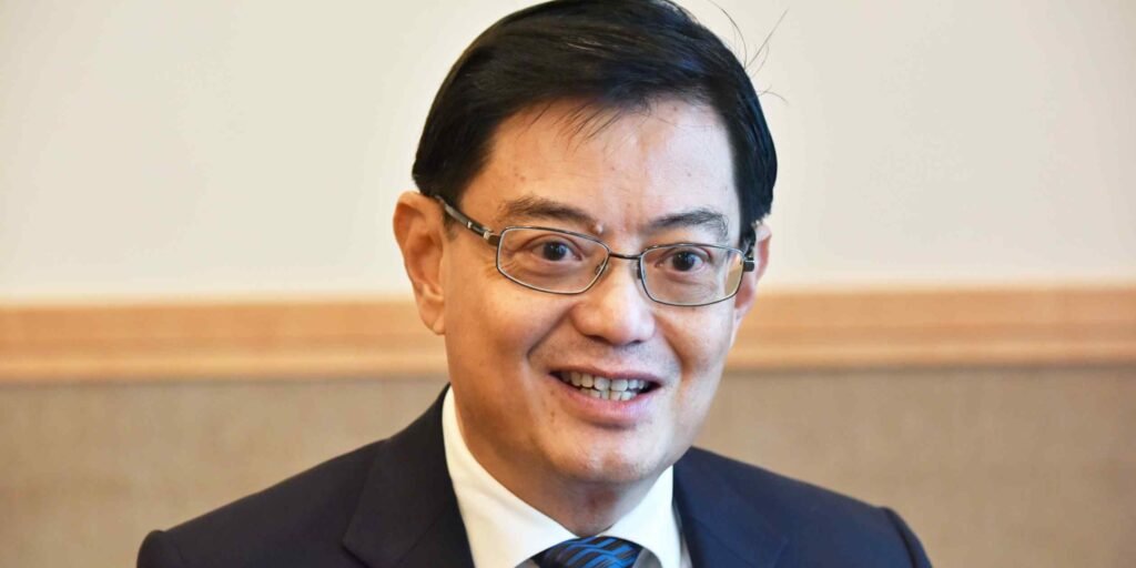 Singapore's former PM-in-waiting Heng not running in election