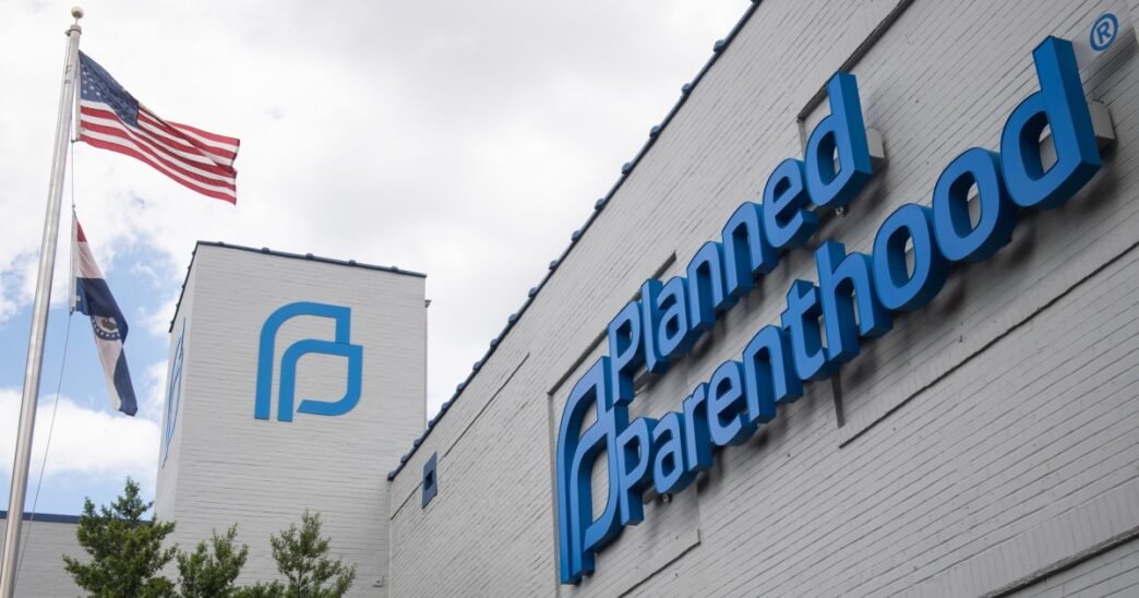 Supreme Court hears South Carolina dispute over attempt to defund Planned Parenthood