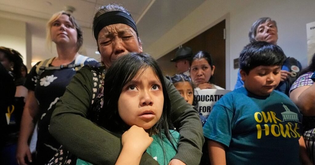 Tennessee pauses bill targeting right to education regardless of immigration status