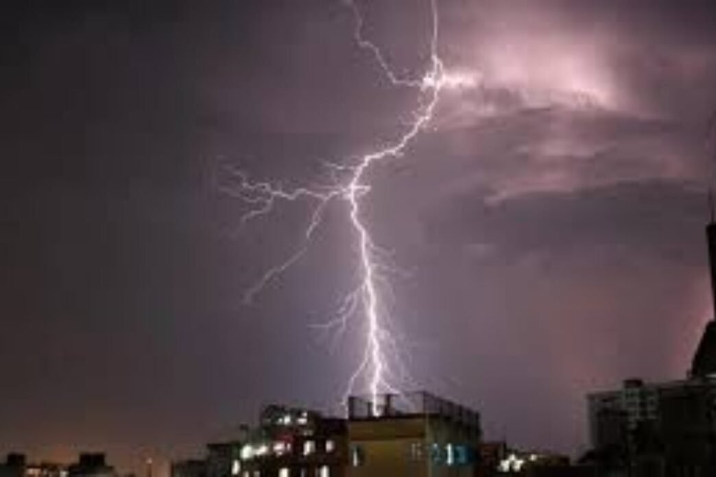 Thunderstorms in India, Nepal leaves 69 died