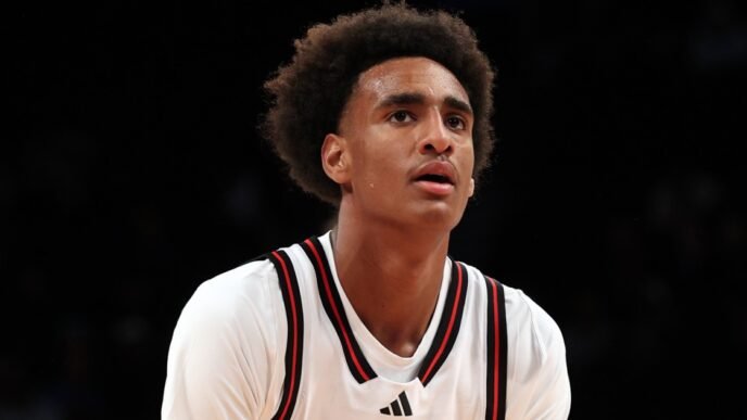 Top basketball recruit, son of former NBA star Gilbert Arenas out of coma following car accident