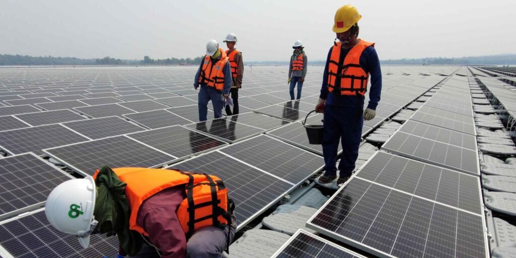 US to set tariffs as high as over 3,000% on solar cells from Southeast Asia
