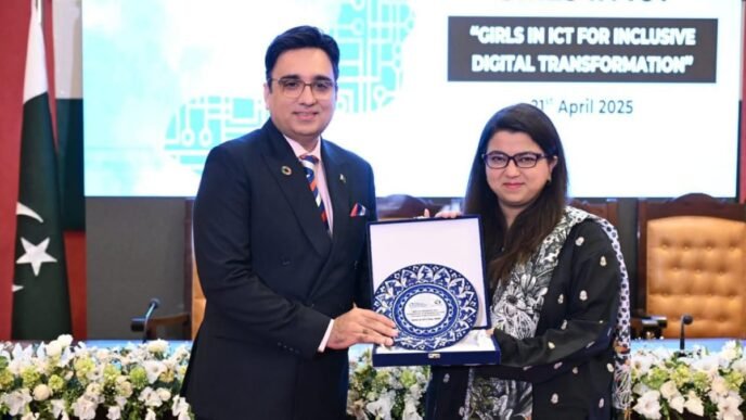USF instrumental in IT growth, women’s empowerment, says Shaza Fatima
