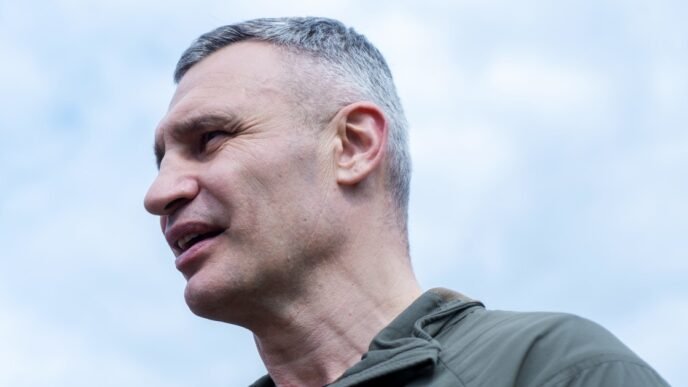 Ukraine may have to cede land, Kyiv mayor admits as Witkoff meets Putin in Moscow