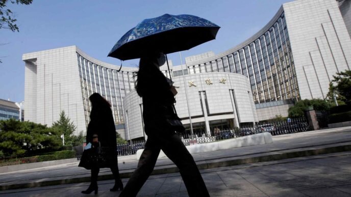 Yuan nears 17-year low as Trump accuses China of currency manipulation